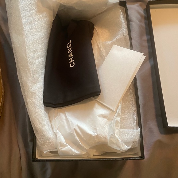 Chanel Loafers in like new condition, literally worn 3 times…. - Picture 3 of 5